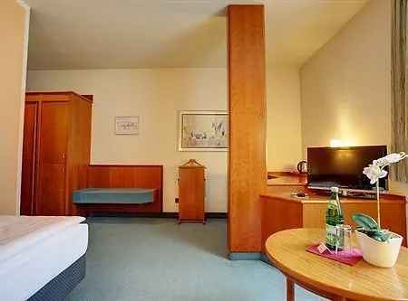 Hotell Montana 3*